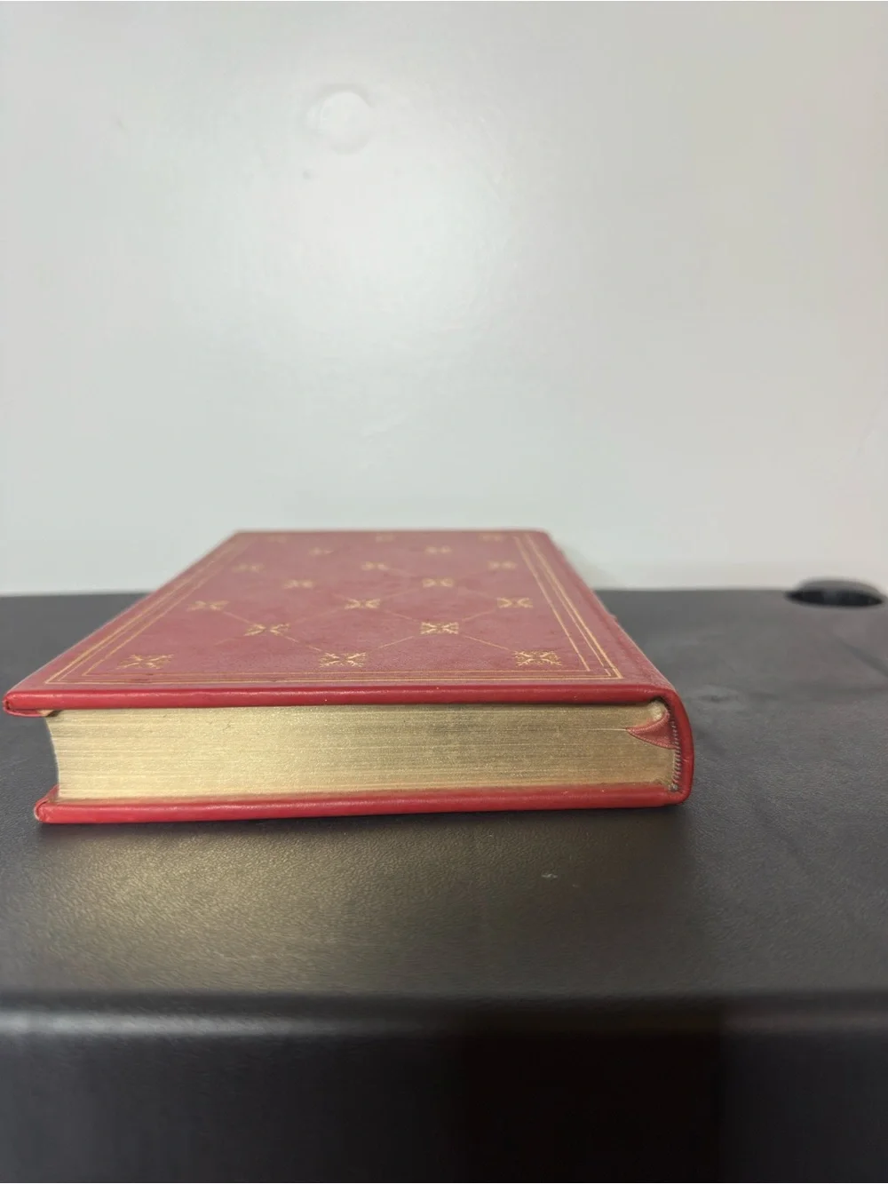 Foreign Affairs Alison Lurie SIGNED 1984 Franklin Library First Edition Leather
